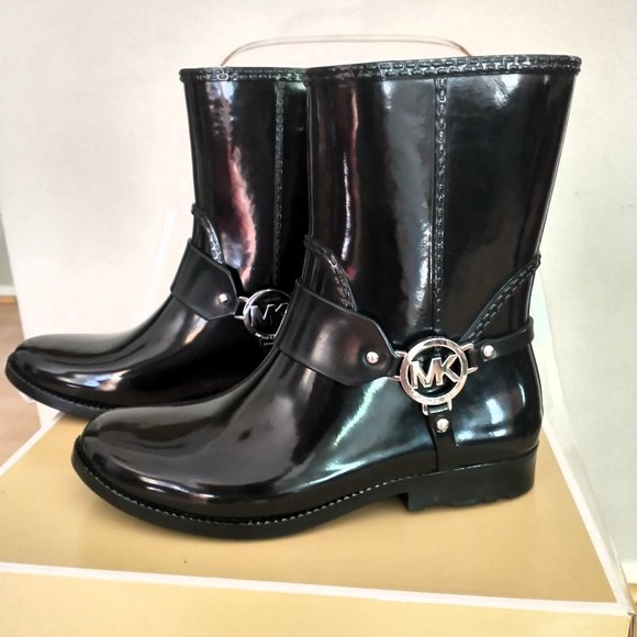 NIB MICHAEL KORS BLACK RAIN BOOTIE SIZE 8M - Picture 12 of 14
